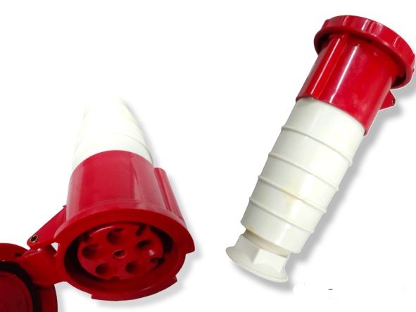 Tomacorriente Aerea Industrial Hembra Secon (5 Nucleos) 3P+N+E, 380-415V WH-215